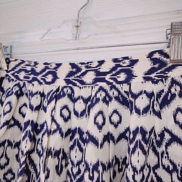 Brochu Walker // Print Silk Shorts🌛 - Picture 3 of 6